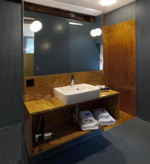 エクゼクティブワンルーム, Scholl