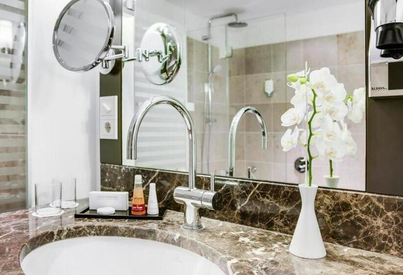 اتاق لوکس, Steigenberger Hotel Bad Neuenahr