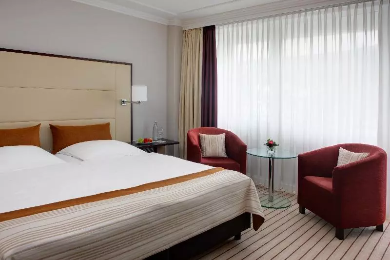 スタンダードルーム, Steigenberger Hotel Bad Neuenahr