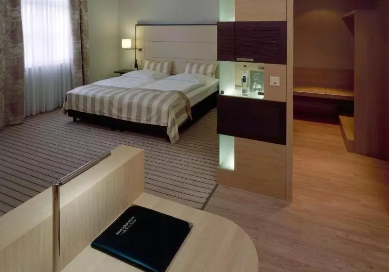 デラックスルーム, Steigenberger Hotel Bad Neuenahr