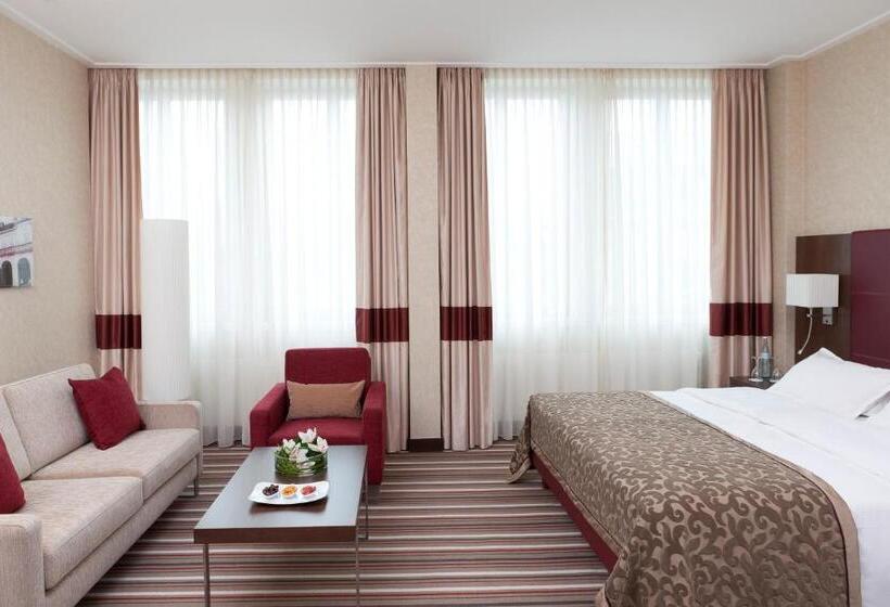 이그제큐티브 주니어 스위트, Steigenberger Graf Zeppelin