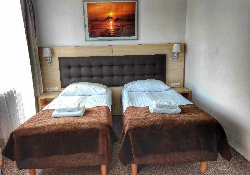 이그제큐티브 주니어 스위트, Steigenberger Graf Zeppelin