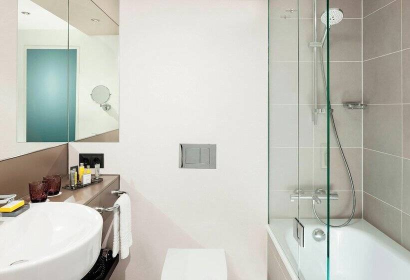 Номер Deluxe, Stuttgart Marriott Hotel Sindelfingen