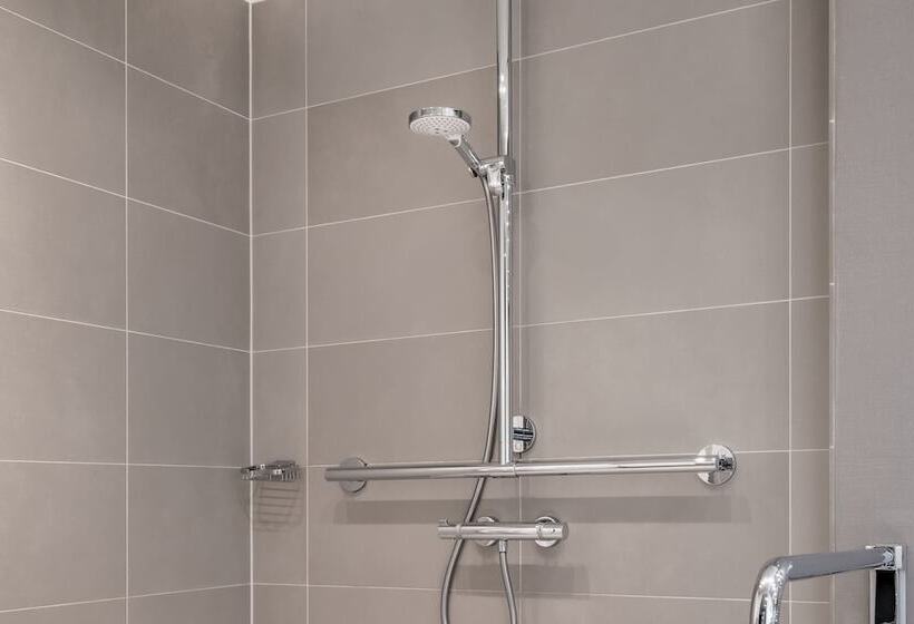 Номер Deluxe, Stuttgart Marriott Hotel Sindelfingen