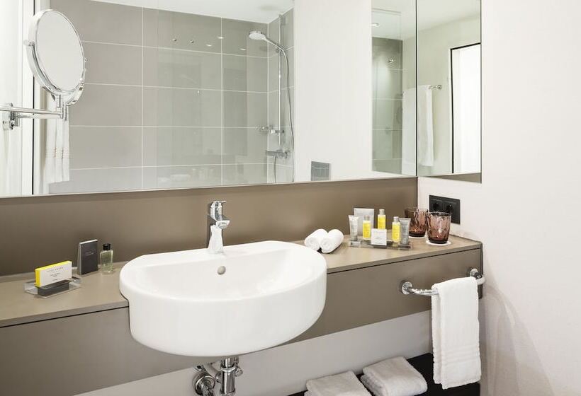 Номер Executive, Stuttgart Marriott Hotel Sindelfingen