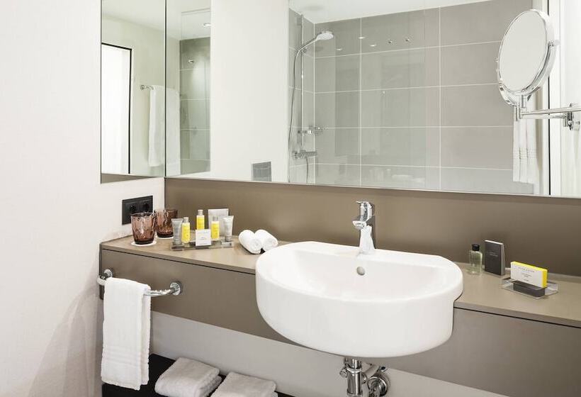 Номер Executive, Stuttgart Marriott Hotel Sindelfingen