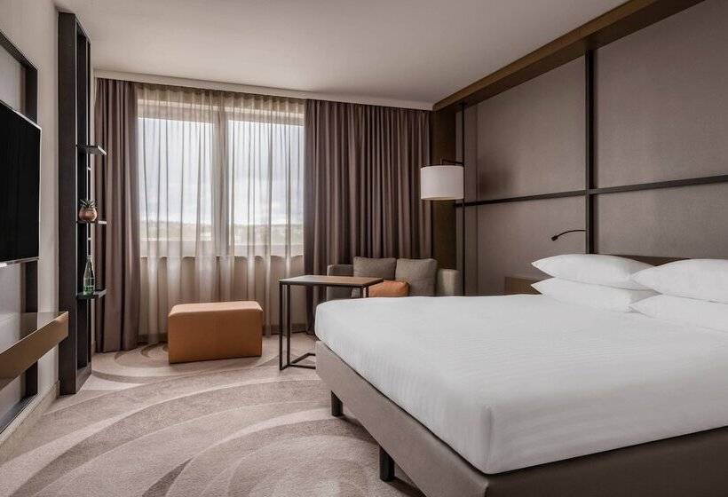 Номер Executive, Stuttgart Marriott Hotel Sindelfingen