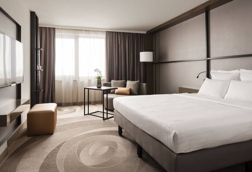 Номер Executive, Stuttgart Marriott Hotel Sindelfingen