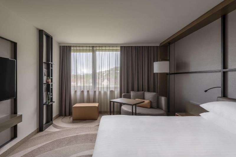Номер Executive Кровать Кинг, Stuttgart Marriott Hotel Sindelfingen