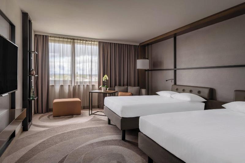 Номер Executive, Stuttgart Marriott Hotel Sindelfingen