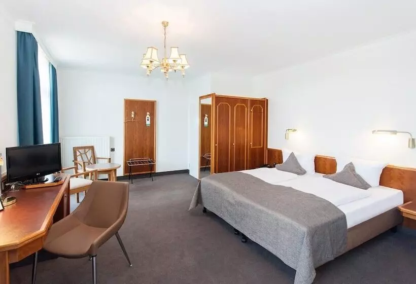 اتاق استاندارد سه نفره, Trip Inn Klee Am Park Wiesbaden