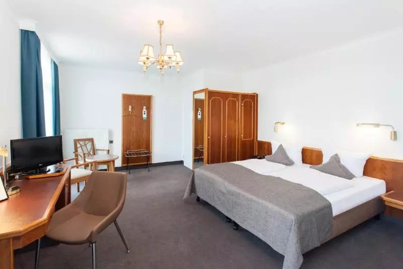 اتاق استاندارد سه نفره, Trip Inn Klee Am Park Wiesbaden