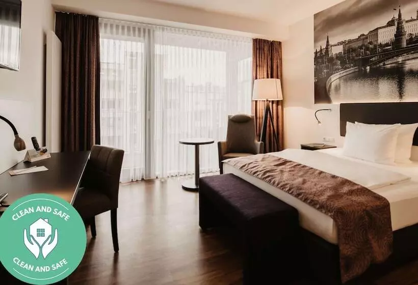 Huoneisto 1 Makuuhuone Parveke, Tulip Inn Ludwigshafen City