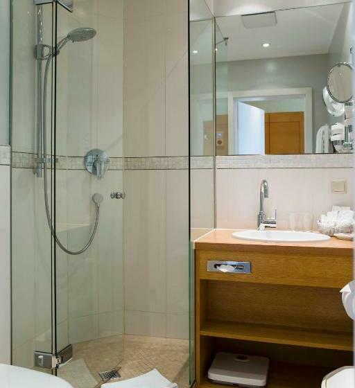 Comfort room with balcony, Villa Hügel