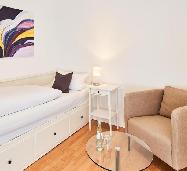 싱글 기본룸, Zur Post