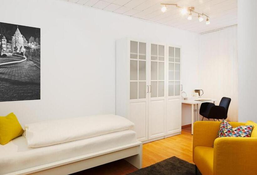 싱글 기본룸, Zur Post