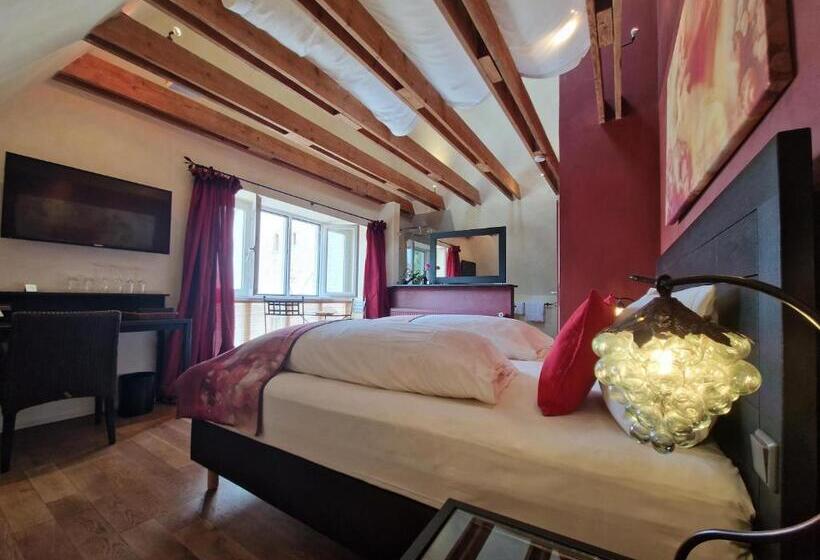 주니어 스위트, Laurentius Boutique Hotel & Restaurant