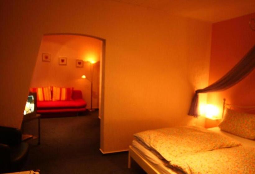 스위트, Moselromantik Hotel Zum Löwen