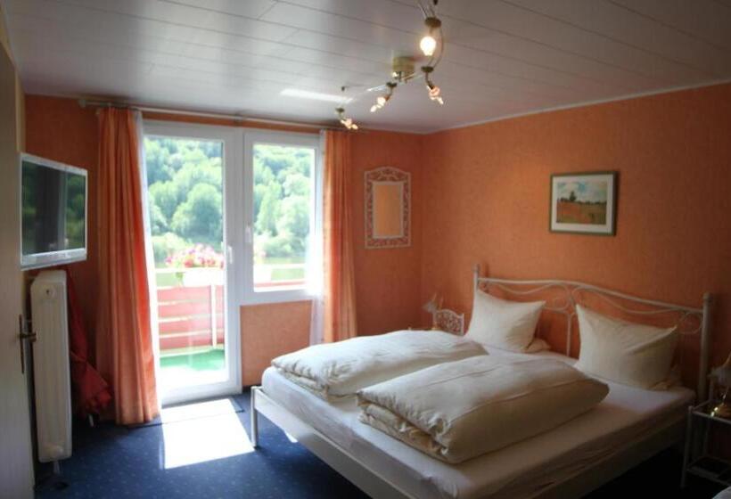 스탠다드 룸 강 전망, Moselromantik Hotel Zum Löwen