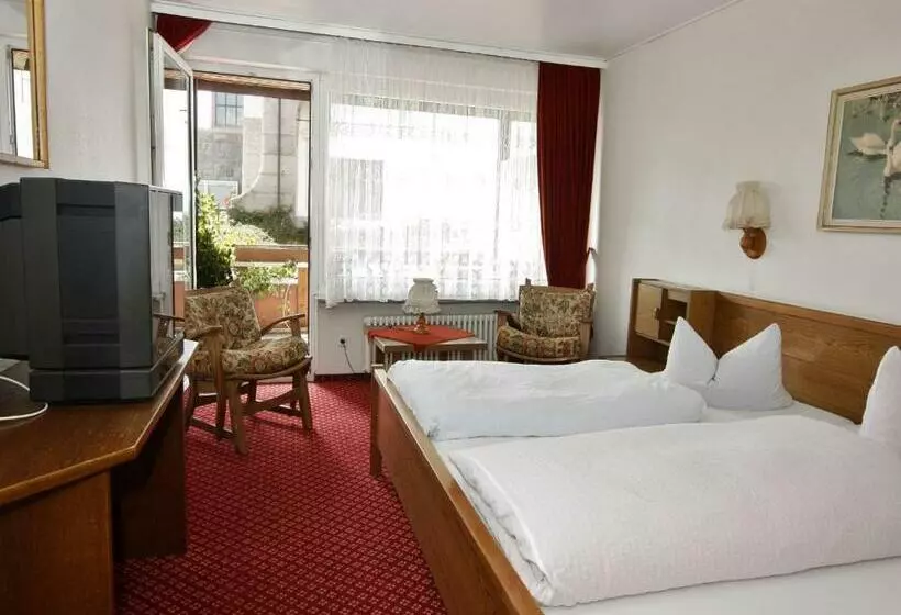 اتاق استاندارد با بالکن, Schwarzwaldgasthof Hotel Schwanen