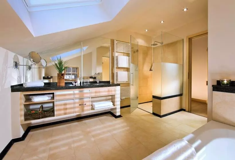 スイート, Berghotel Rehlegg