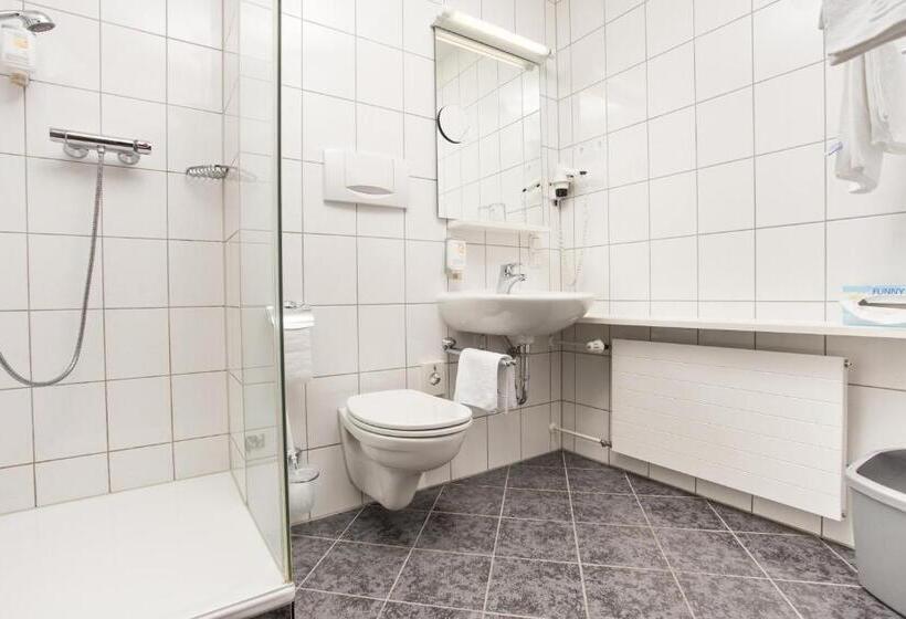 غرفة قياسية, Altenburgblick