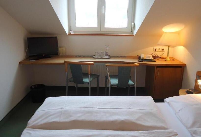 Номер Стандарт, Altenburgblick