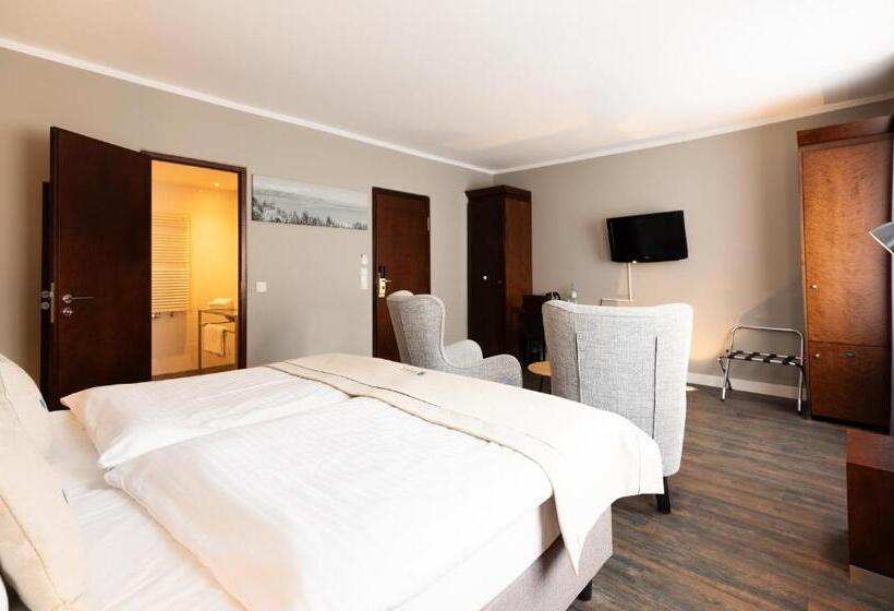 Номер Deluxe, Select Hotel Friedrichshafen