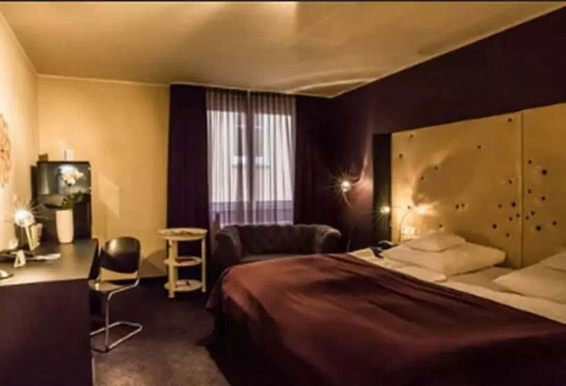 コンフォートルーム, Best Western Premier Hotel Rebstock