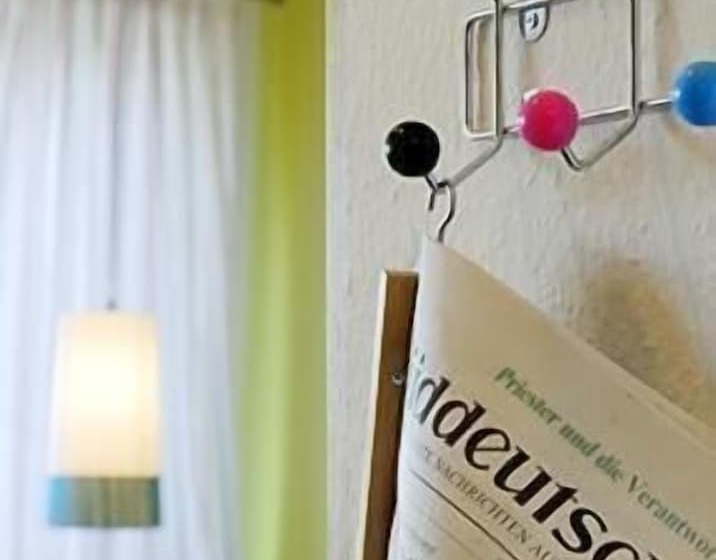 スタンダードシングルルーム, Business & Budget Hotel Tessin