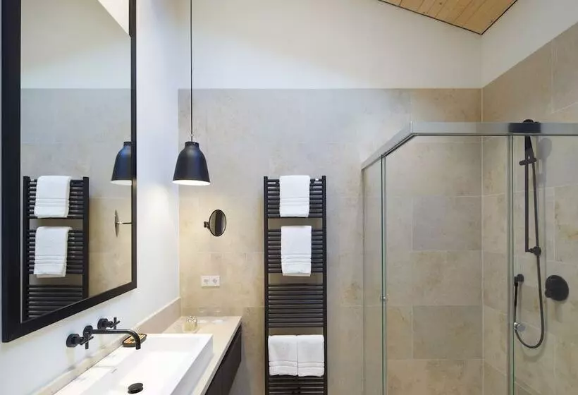 1-Schlafzimmer-Apartment mit Seeblick, Das Tegernsee
