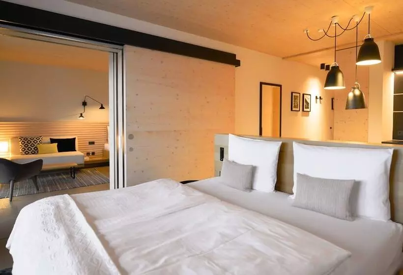 Standardzimmer mit Seeblick, Das Tegernsee