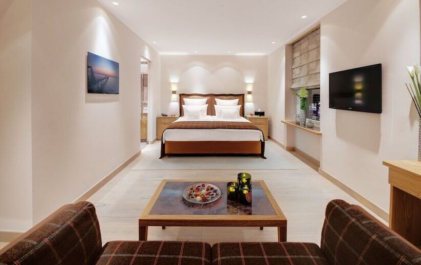 Quarto standard, Excelsior By Geisel