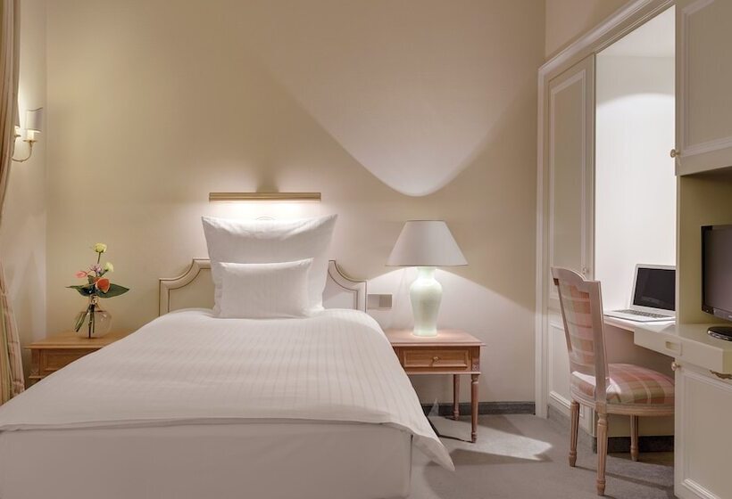 Quarto Individual Clássico, Excelsior By Geisel