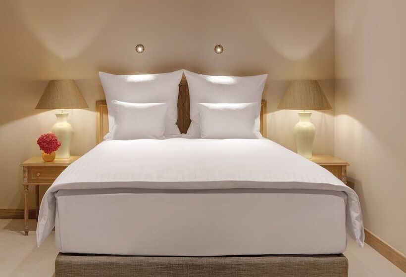 Quarto Deluxe Individual, Excelsior By Geisel