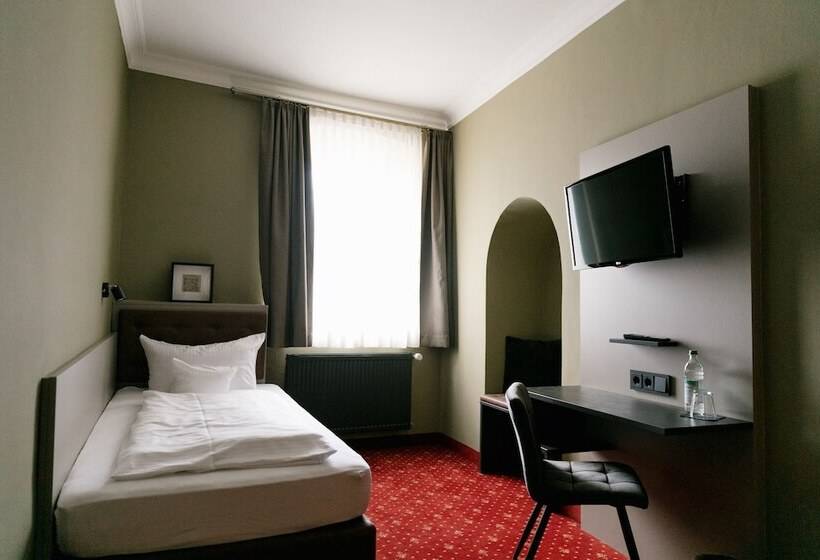 스탠다드 싱글 룸, Fletzinger