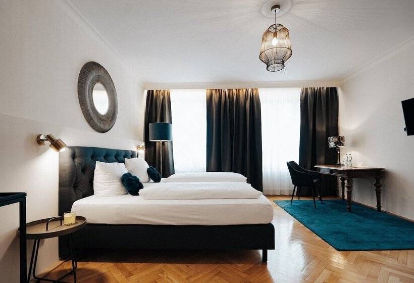 스탠다드 룸, Fletzinger