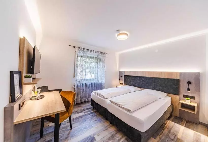 Habitación Estándar, Franken