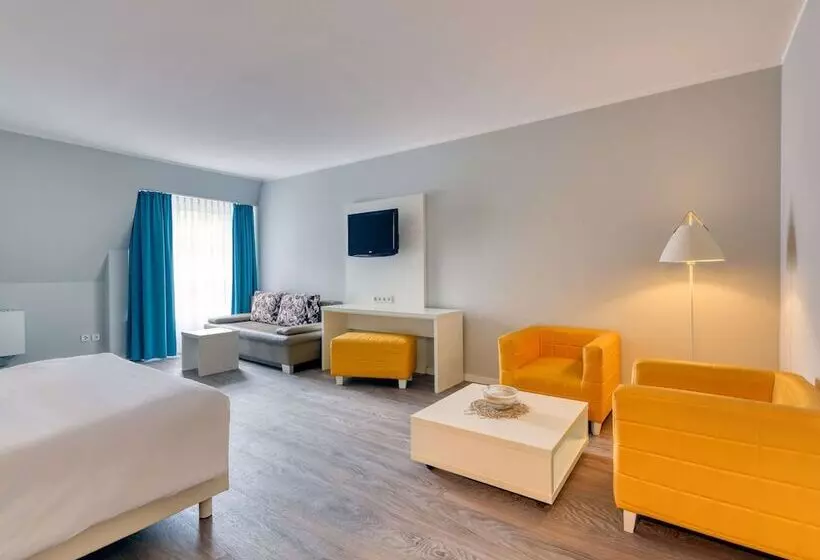 スイート（家族用）, Ibis Styles Regensburg