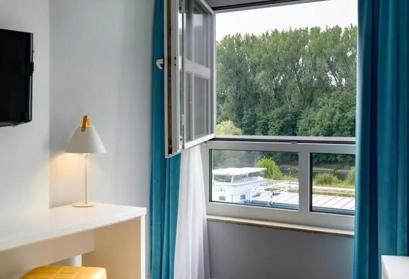 リバービュースーペリアールーム, Ibis Styles Regensburg