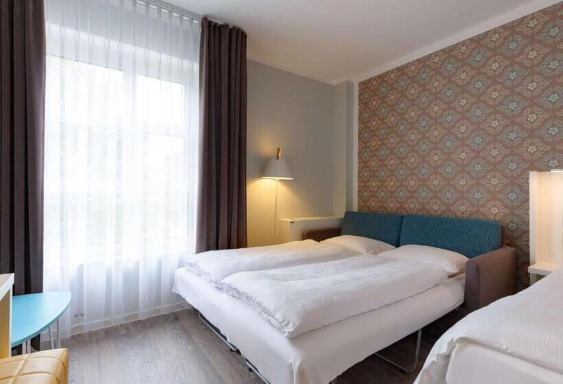Семейный Номер Superior, Ibis Styles Regensburg