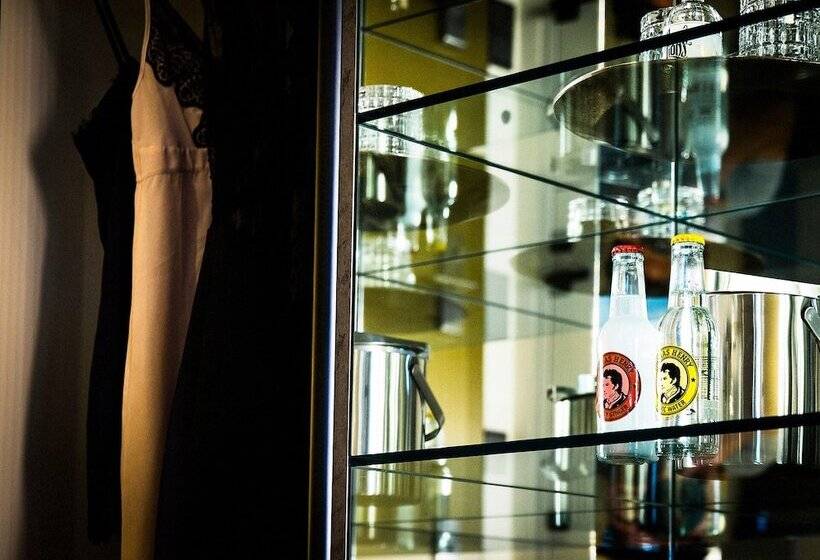 סוויטת קומפורט, Jams Music Hotel Munich