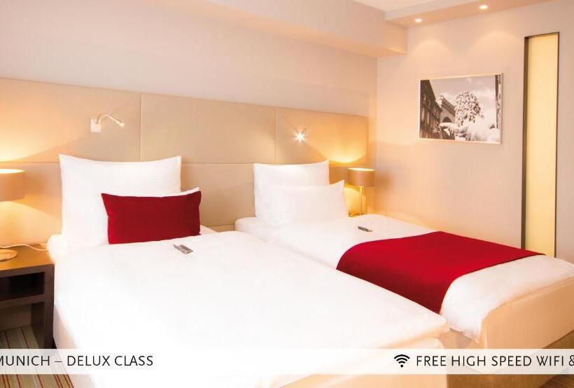 Номер Deluxe, Marc München