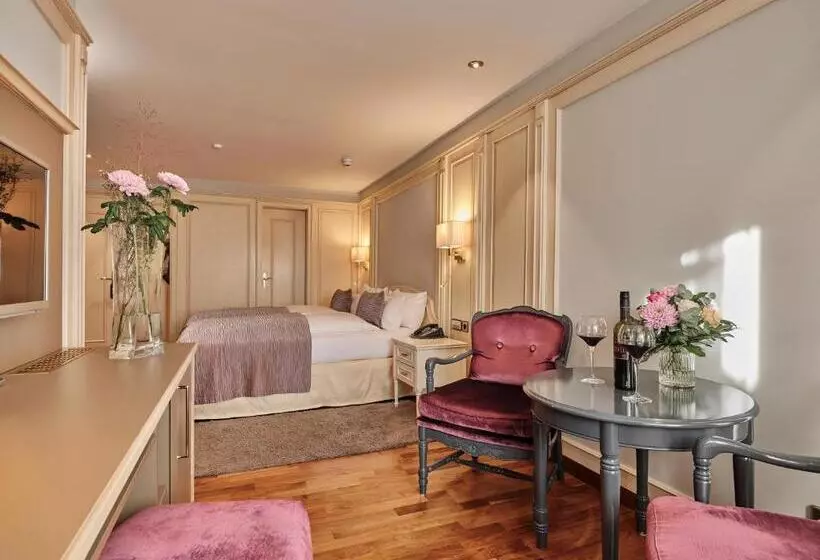 Quarto Comfort, Reppert