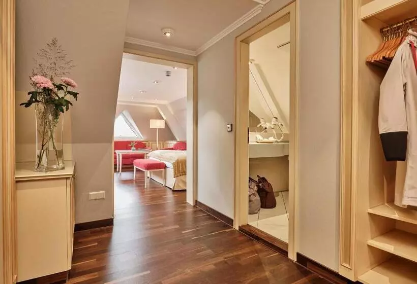 Quarto Superior, Reppert