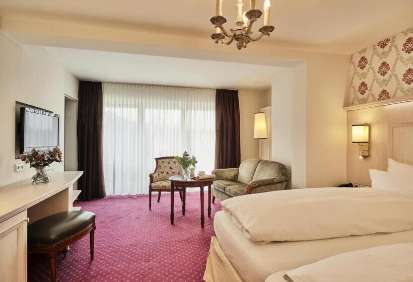 디럭스 룸 킹사이즈 침대, Reppert