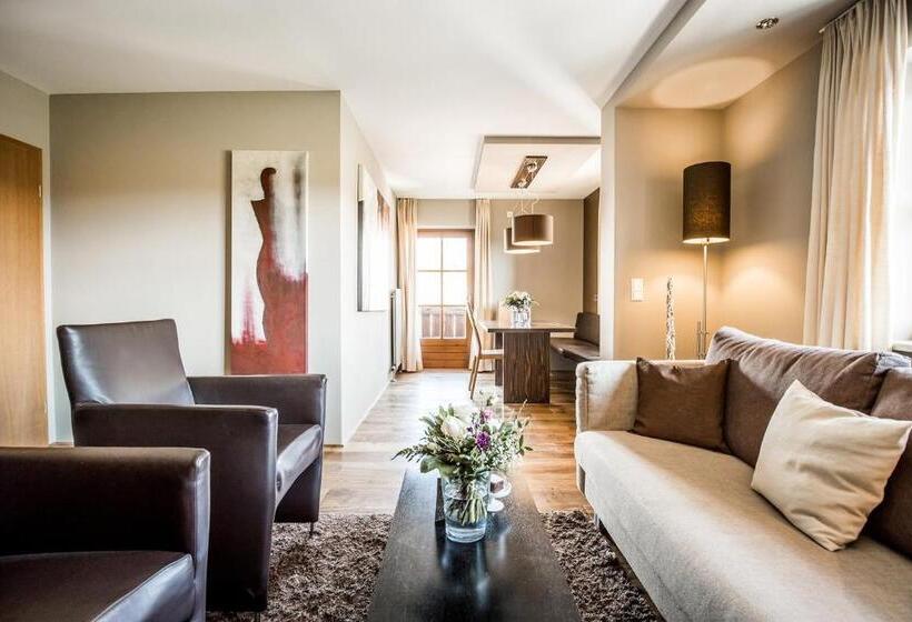 Люкс, Restaurant Spa Torkel