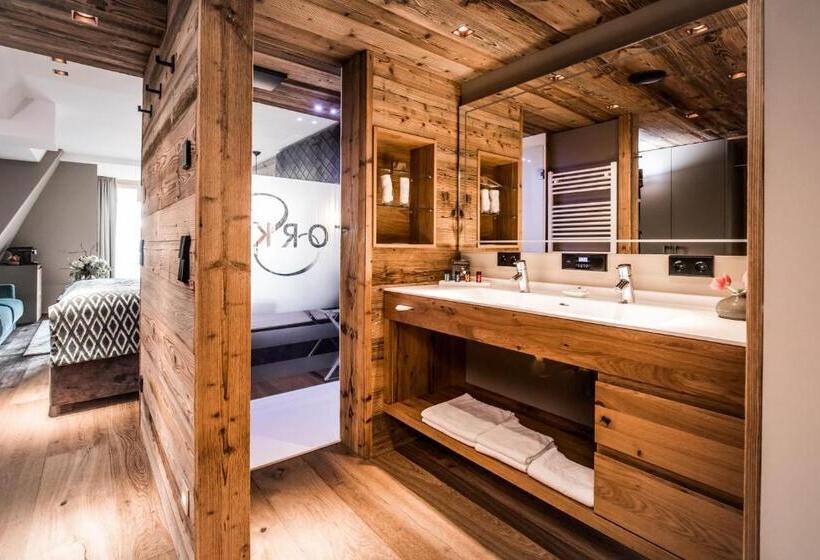 Номер Deluxe Вид на Озеро, Restaurant Spa Torkel