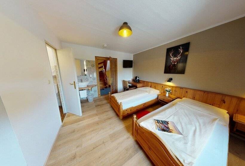 Quarto Economy, Rothenburger Hof