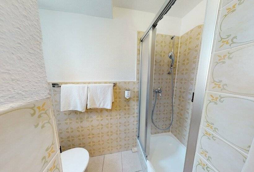 Quarto Economy, Rothenburger Hof